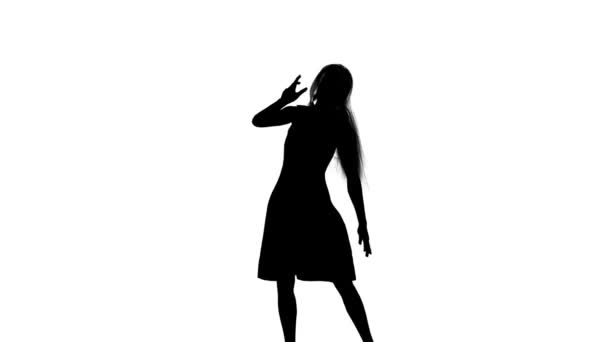 Silhouet van vrouw dansen — Stockvideo