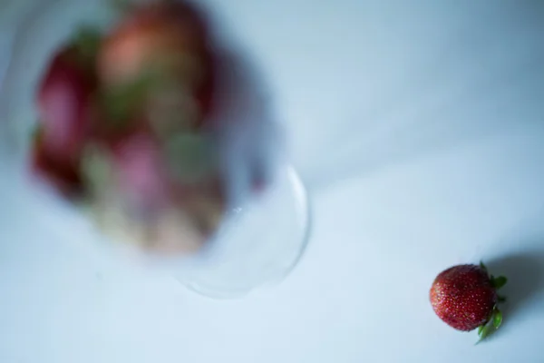 Nahrhafte Erdbeerfrüchte, Hintergrund frischer Erdbeeren — Stockfoto