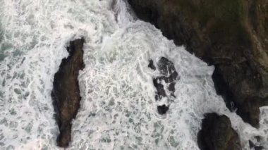 Holywell körfezi manzaralı Cornwall İngiltere insansız hava aracı