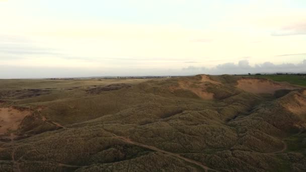Залив Холиуэлл Над Дюнами Корнуолл Англия — стоковое видео