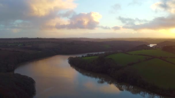 Sobrevolar Río Tresillian Cerca Truro Cornwall Inglaterra Reino Unido — Vídeos de Stock