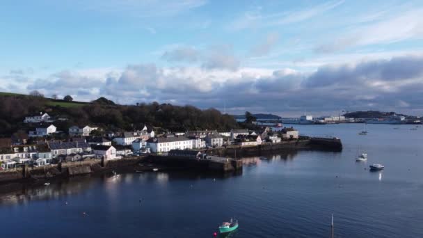 Flyover Falmouth Harbour Flushing Cornwall England — Stock Video