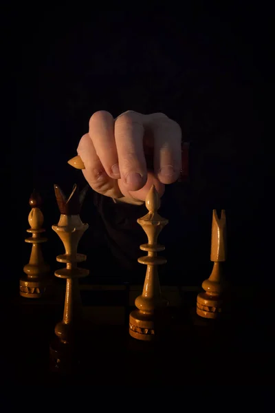 Šachové Figurky Tmavém Pozadí — Stock fotografie