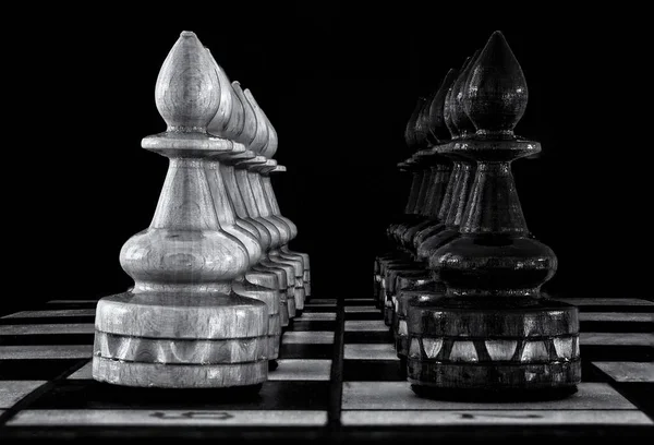 黒地のチェス盤 — ストック写真