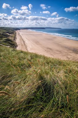 Deniz kıyısının güzel manzarası