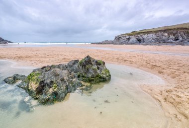 Deniz kıyısının güzel manzarası