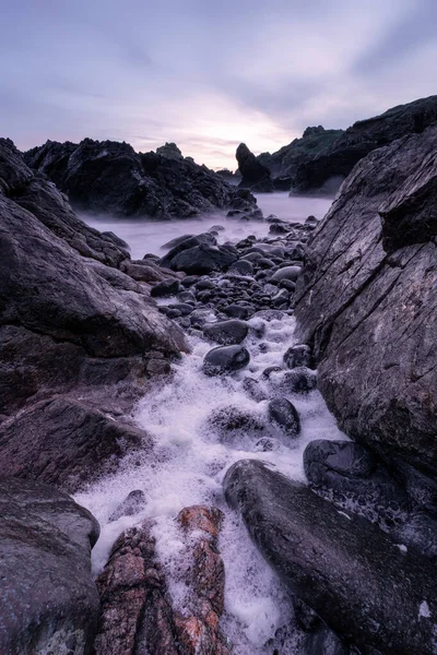 Kynance Cala Cornwall Inglaterra Reino Unido — Foto de Stock