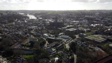Truro 'nun, Katedral' in ve River Cornwall 'ın hava görüntüleri. 