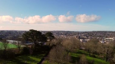 Truro 'nun ve İngiltere' nin havadan çekilmiş görüntüsü. 