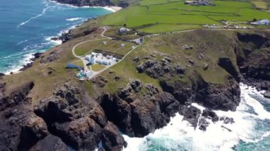 Pendeen deniz feneri Cornwall İngiltere insansız hava aracı