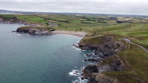 Gunwalloe Aerial Drone Film Beach Sea — Stock video