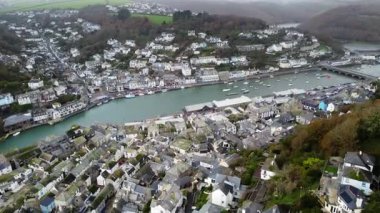 İngiltere 'nin Cornwall hava aracından köye bakın. 