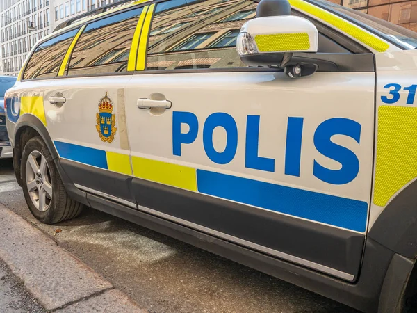 Estocolmo Suecia Abril Acercamiento Del Coche Policía Estacionado Calle —  Fotos de Stock