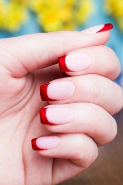 mükemmel Fransız manikür