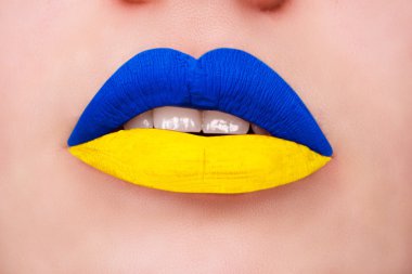 Mavi ve sarı dudaklar. Ukrayna. sembol