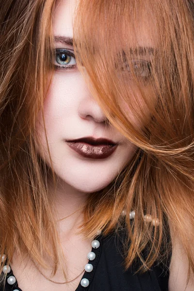 Mooie sexy meisje met haar haren. schoonheid - mode — Stockfoto