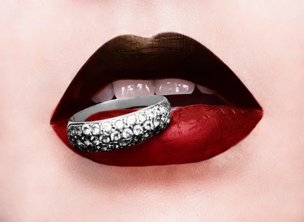 dudaklar. Makro güzellik vurdu.