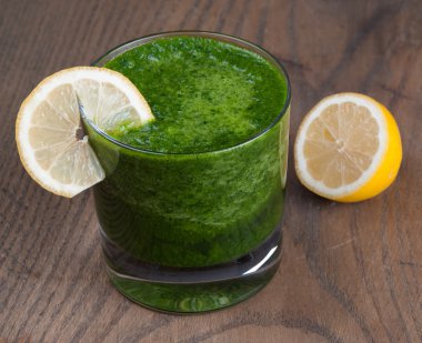 Limonlu Yeşil Smoothie