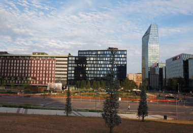 Yeni Porta Nuova bölgesi, modern bölge ve gökdelenler, Lombardy, İtalya.
