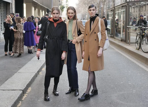 Fashion Models Posing Photographers Dolce Gabbana Fashion Show Milano Fashion — Stock Photo, Image