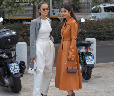 Milano moda haftası / Yaz 2020 'de Sportmax defilesinden önce moda blogcuları sokak tarzı kıyafetler
