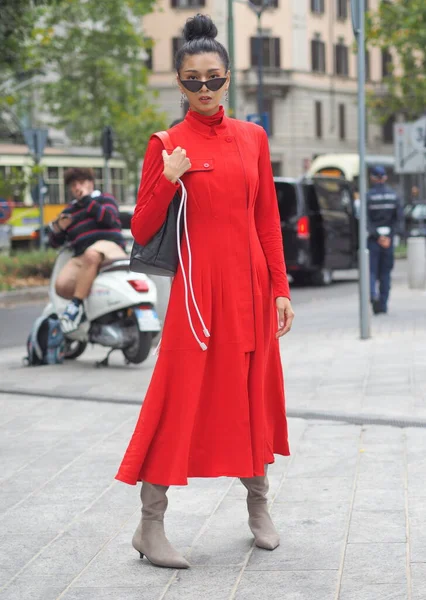 Fashion Blogger Street Style Outfits Πριν Την Επίδειξη Μόδας Sportmax — Φωτογραφία Αρχείου