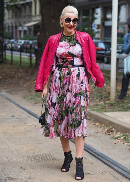 Milan Moda Haftası Boyunca Dolce Gabbana Moda Defilesinden Önce Moda — Stok fotoğraf