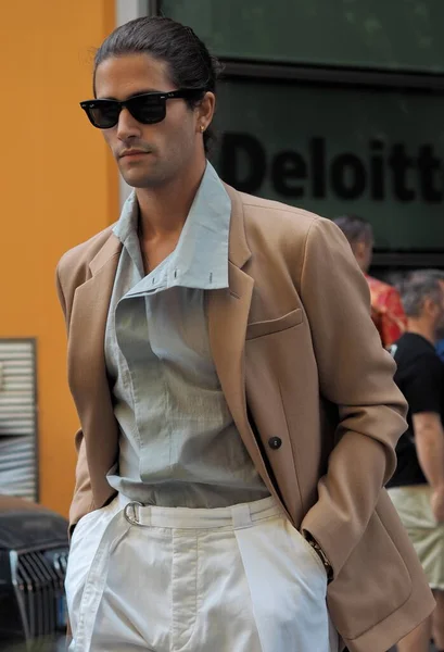 Marc Forne Street Style Outfit Armani Fashion Show Milano Fashion — Foto de Stock