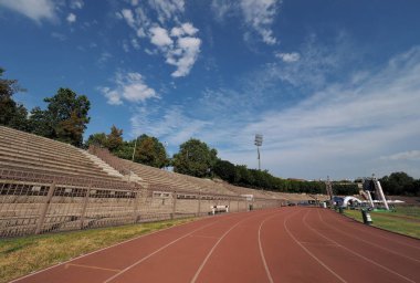Arena Civica - 1807 yılında İtalya 'nın Milano kentinde açılan çok amaçlı stadyum. Neoklasik mimarinin en önemli örneklerinden biri. Lombardy, İtalya.