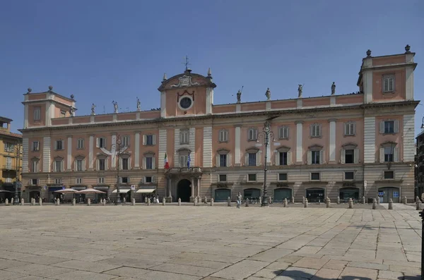 Палац Губернатора Piazza Dei Cavalli Piacenza Emilia Romagna Italy — стокове фото