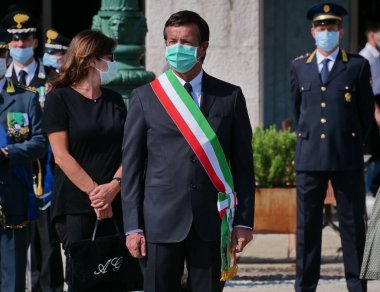  Bergamo Belediye Başkanı Giorgio Gori ve 25 Nisan 'da Bergamo, Lombardy, İtalya' da Demokrat Parti 'nin önde gelen temsilcisi.