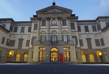 Accademia Carrara, Bergamo 'da bir sanat galerisi ve güzel sanatlar akademisi. Lombardy, İtalya