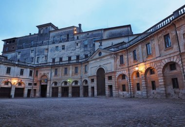 Mantua, İtalya 'daki Piazza Castello' daki Palazzo Ducale Manzarası