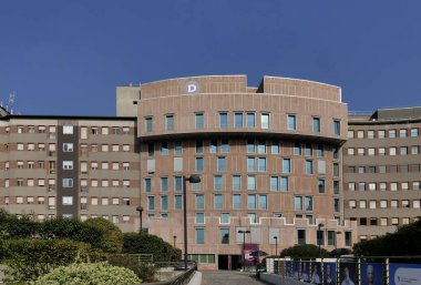  San Raffaele Hastanesi, Milano, Lombardiya, İtalya 'da dünyanın en önemli tıp merkezidir..