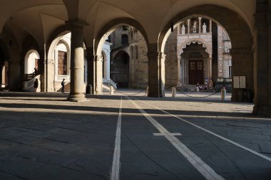  Güneş saati Palazzo della Ragione, Bergamo alta, Lombardy, İtalya
