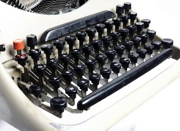 古い手動タイプライター — ストック写真
