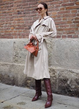  Max Mara defilesinden önce, Milano moda haftasında, 2020 / 2021 kışında moda blogger sokak tarzı kıyafet