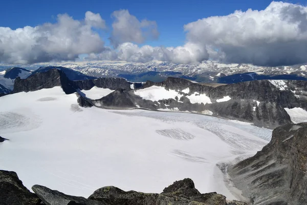 北欧の山々の性質は — ストック写真