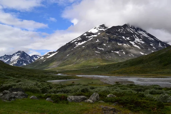 Skandinav Dağlarının Doğası — Stok fotoğraf