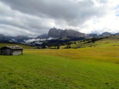 Dağlar Alpe di Siusi Alps panoramik görünüm