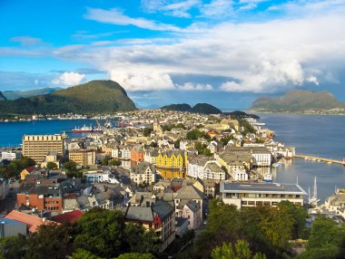 Bergen görünümü ile blu gök Tepesi'nden