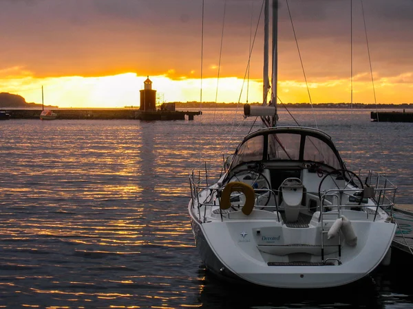 Noruega puesta del sol puerto océano bergen barco — Foto de Stock