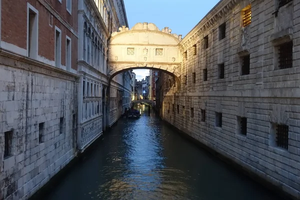 Foto Van Gracht Gebouwen Venetië Italië — Stockfoto