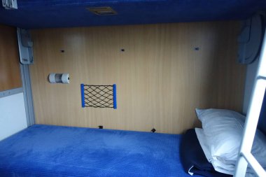 Fotoğraf trenin uyku vagonunda çekildi.