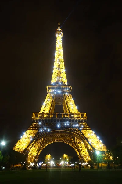 Vista Notturna Della Torre Eiffel Francia — Foto Stock