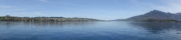 Лютеранский Вид Озеро Купальнике — стоковое фото