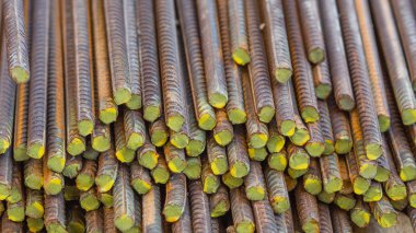 İnşaat malzemeleri. Demir, paslı çubuklar