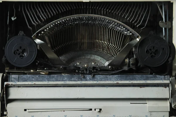 Güzel ve eşsiz antik daktilo 