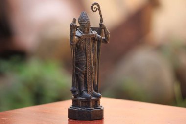 Oyununuz ve koleksiyonunuz için minyatür satranç şövalyesi temposu