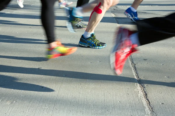 Pessoas na maratona — Fotografia de Stock